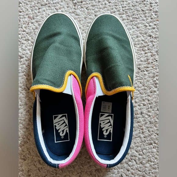 VANS classic slip ins Mens 7.5, Women’s 9 excellent condition! - Picture 1 of 7